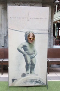 Mannequin Pis, a naughty little boy who has to pee for the world for eternity.