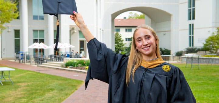 Claudia Schmidt 26MSBA